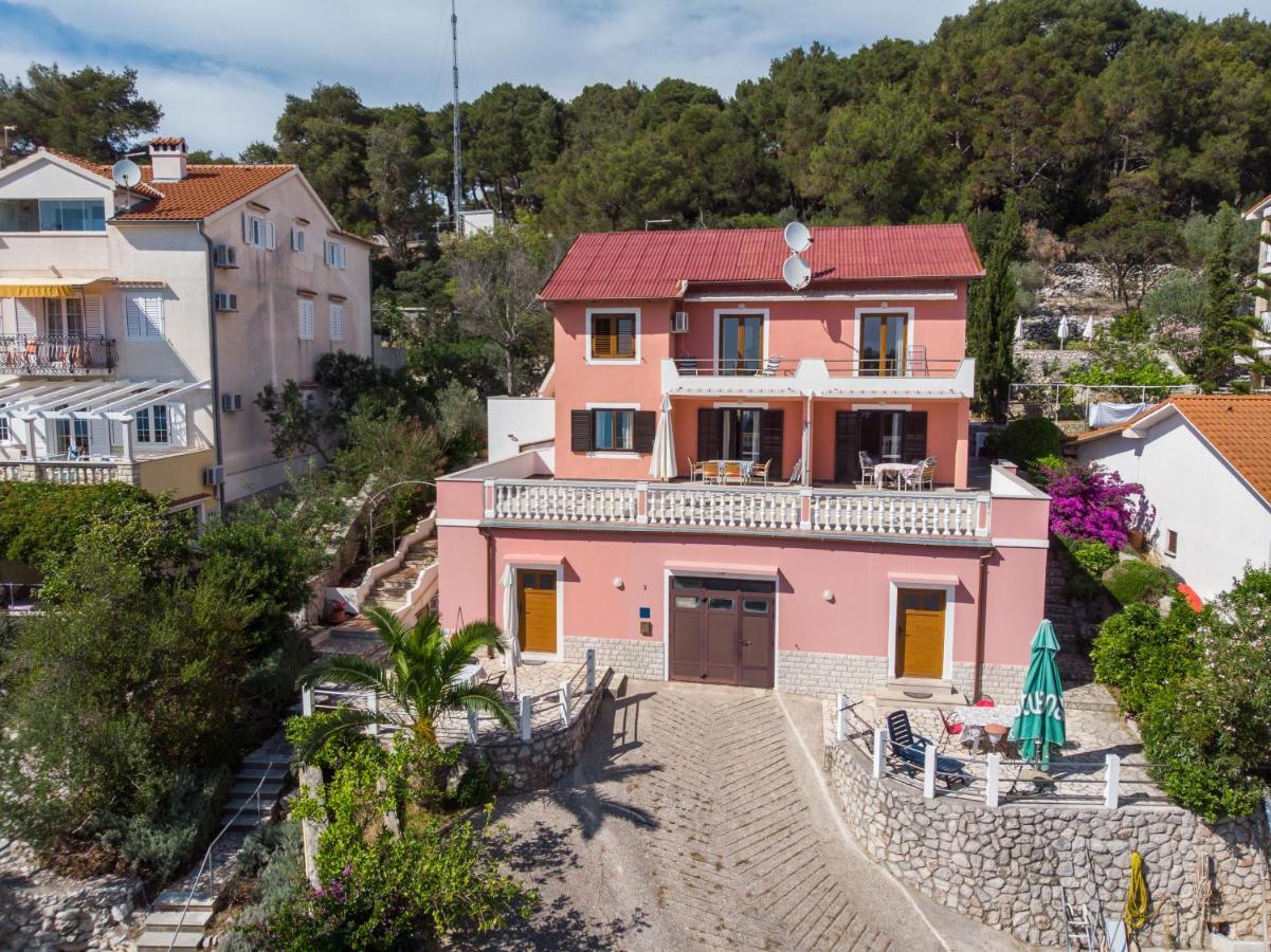 Apartments Villa Julija Mali Lošinj Exterior foto