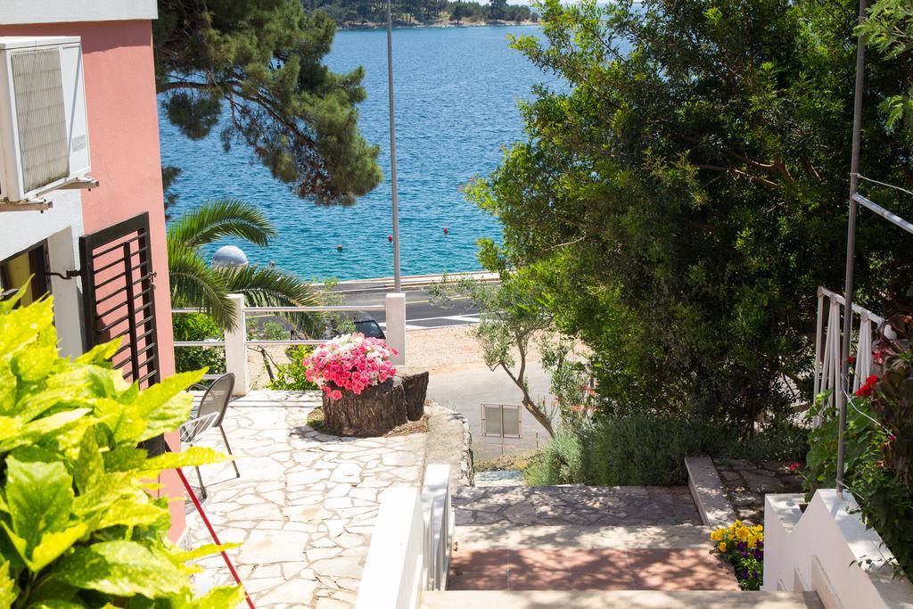 Apartments Villa Julija Mali Lošinj Cameră foto
