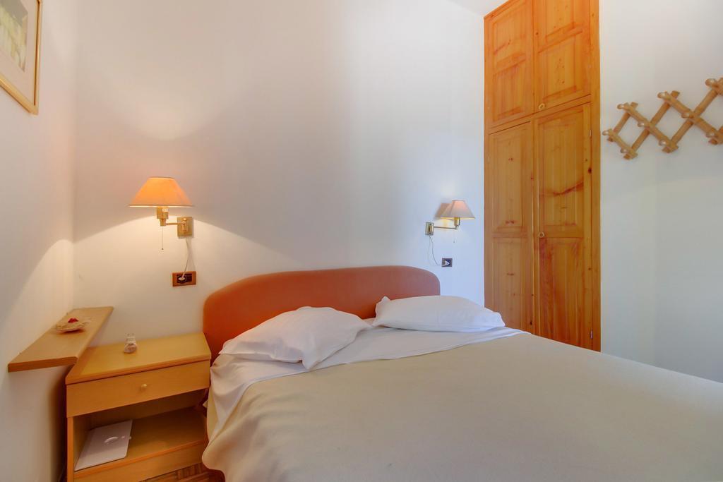 Apartments Villa Julija Mali Lošinj Cameră foto